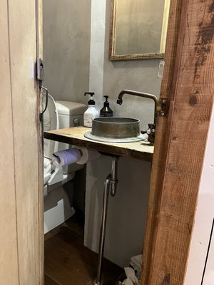 Tokyo Little House by null