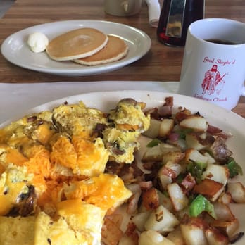 Grandpa's Kitchen - Mushroom omelette - Breakfast & Brunch Near Me - Kingman, Arizona Grandpa's Kitchen - Mushroom omelette - Breakfast & Brunch Near Me - Kingman, Arizona