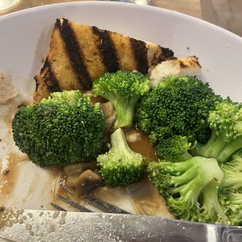 Crust Pizzeria - Left most all of the brocolli. - Pizza Near Me - Solana Beach, California Crust Pizzeria - Left most all of the brocolli. - Pizza Near Me - Solana Beach, California