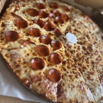 Marakas Pizza - Pizza Near Me - Miami, Florida