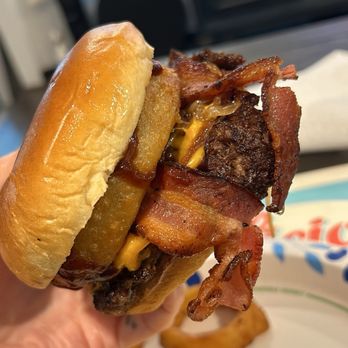 Made Burgers Take Out - Bbq Bacon burger - American Near Me - Gardena, California Made Burgers Take Out - Bbq Bacon burger - American Near Me - Gardena, California