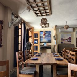 Mahache - Seating