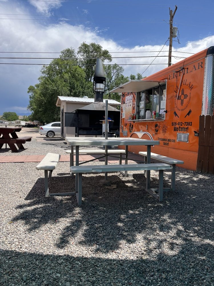 El Pilar Food Truck Logo