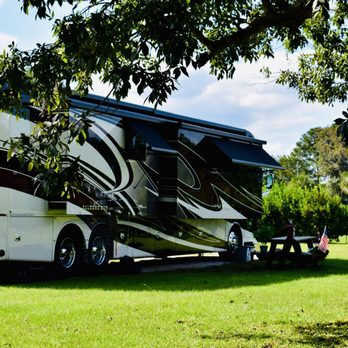 Red Gate Farms - RV Resort - full hook-up, pull thru spot - site #22 - RV Parks Near Me - Savannah, Georgia Red Gate Farms - RV Resort - full hook-up, pull thru spot - site #22 - RV Parks Near Me - Savannah, Georgia
