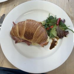 Wendland Olives Fine Foods - Ham & Cheese Croissant