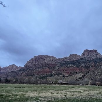 Driftwood Lodge - Hotels Near Me - Springdale, Utah Driftwood Lodge - Hotels Near Me - Springdale, Utah
