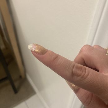 Dream Nails - Broke in half opening a door less than an hour after, my nails never ever break - Nail Salons Near Me - Los Angeles, California