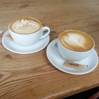 Brunch & Cake - Lattes - Breakfast & Brunch Near Me - Barcelona, B Brunch & Cake - Lattes - Breakfast & Brunch Near Me - Barcelona, B