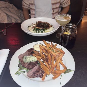 Russell House Tavern - 8 Oz Bavette Steak Frites - New American Near Me - Cambridge, Massachusetts Russell House Tavern - 8 Oz Bavette Steak Frites - New American Near Me - Cambridge, Massachusetts