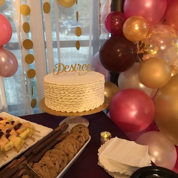 DeEtta's Bakery - Bakeries Near Me - Naperville, Illinois DeEtta's Bakery - Bakeries Near Me - Naperville, Illinois