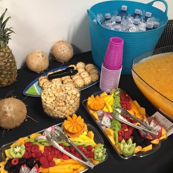 Anna's Island Cafe - A huge array of fruits including Dragonfruit! Hawaiin punch, macadamia nuts, and some Hawaiin cookies!! - American Near Me - Portland, Oregon