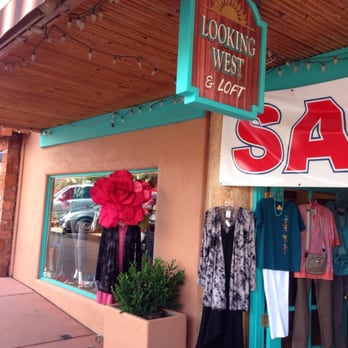 Looking West - Women's Clothing Near Me - Sedona, Arizona