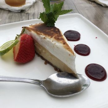 Skipper's Dockside - Key Lime Pie - Seafood Near Me - Key Largo, Florida Skipper's Dockside - Key Lime Pie - Seafood Near Me - Key Largo, Florida
