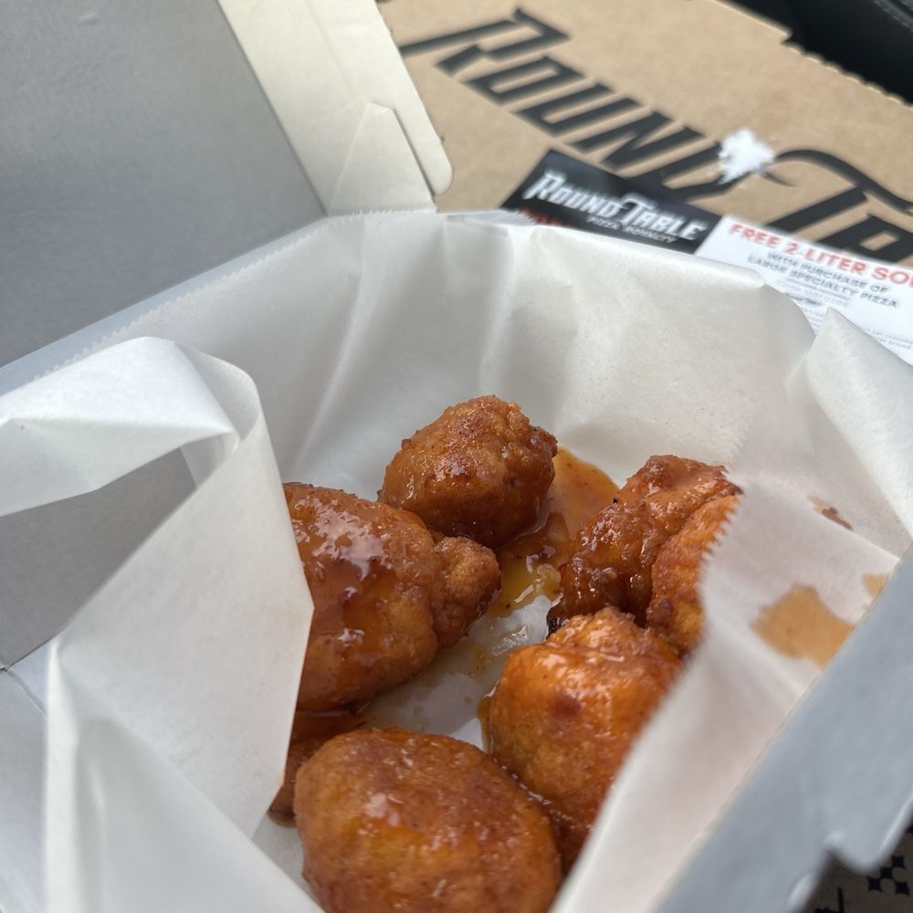 Round Table Pizza - Pizza Near Me - Yorba Linda, California Round Table Pizza - Pizza Near Me - Yorba Linda, California