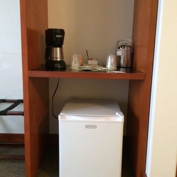 Hotel Casa 425 - Coffee and tea pot included in the room - Hotels Near Me - Claremont, California