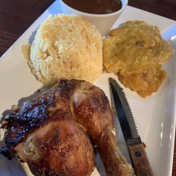 Pio Pio - Pollo, tostones & rice with red beans - Colombian Near Me - Charlotte, North Carolina