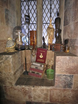 Harry Potter and the Forbidden Journey by null