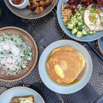 True Laurel - Pancakes & Omelette sandwich - Cocktail Bars Near Me - San Francisco, California True Laurel - Pancakes & Omelette sandwich - Cocktail Bars Near Me - San Francisco, California