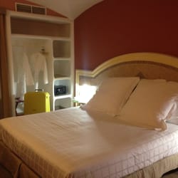 L'Hôtel Ostella