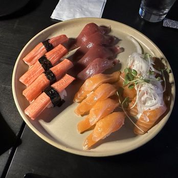 Pier 50 - Davis - Crab stick, salmon, shiro salmon, tuna - Japanese Near Me - Davis, California