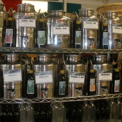 Mulberry Street - Retional, Varietal & Flavor Infused Extra Virgin Olive OIls along with Aged & Flavor Infused Balsamic Vinegars. Taste First!