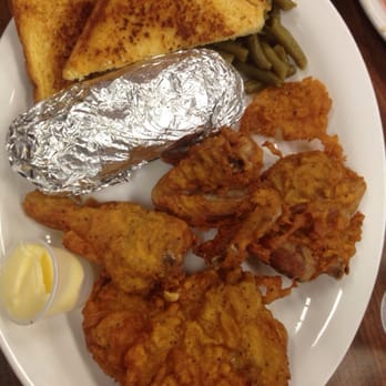 Wagon Wheel Cafe - Fried chicken, baked potato, green beans & toast. - American Near Me - Alturas, California Wagon Wheel Cafe - Fried chicken, baked potato, green beans & toast. - American Near Me - Alturas, California