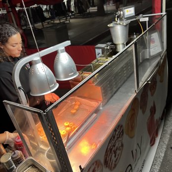 Baby Minidonuts - Caterers Near Me - Huntington Beach, California Baby Minidonuts - Caterers Near Me - Huntington Beach, California