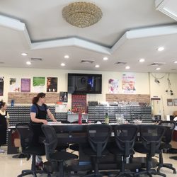Fortune Nail & Spa - Drying bar