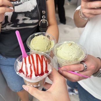 Hana Gelateria - strawberry, milky green tea, jasmine - Ice Cream & Frozen Yogurt Near Me - Queens, New York