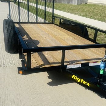 Big Tex Trailer World Dallas - Trailer Dealers Near Me - Dallas, Texas