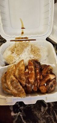 Nasai Teriyaki at UW