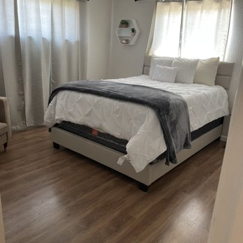 V Magic House Cleaning - Vacation home - Home Cleaning Near Me - homeland, California