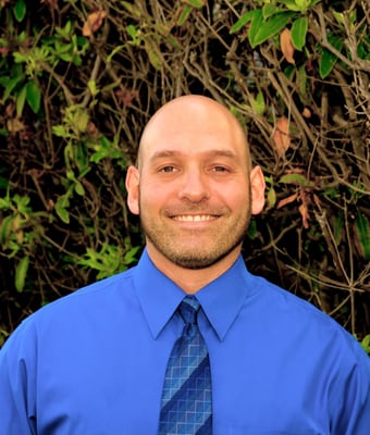 Meet the Doctor - Dr. Todd Gewant has been treating the Santa Monica/Los Angeles area for 20 years now .He now mixes the knowledge from physical rehab, with the skills of Chiropractic, and has formulated a way to treat symptoms, correct the causes of the underlying problem, and train the area of concern to gain integrity and stability, so it heals for the long run. Every person he treats, is his way of truly GIVING BACK, expressing his thankfulness for years which have passed and years to come. Dr. Todd Gewant also holds rank of Black Belt in the elite martial art of Japanese Jiu Jitsu - Yawara Te Waza. Meet the Doctor - Dr. Todd Gewant has been treating the Santa Monica/Los Angeles area for 20 years now .He now mixes the knowledge from physical rehab, with the skills of Chiropractic, and has formulated a way to treat symptoms, correct the causes of the underlying problem, and train the area of concern to gain integrity and stability, so it heals for the long run. Every person he treats, is his way of truly GIVING BACK, expressing his thankfulness for years which have passed and years to come. Dr. Todd Gewant also holds rank of Black Belt in the elite martial art of Japanese Jiu Jitsu - Yawara Te Waza.