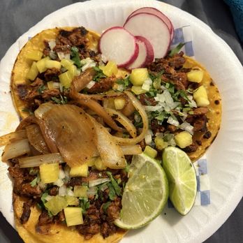 Andrews Surf and Turf - Al pastor tacos!! - Food Trucks Near Me - Bakersfield, California