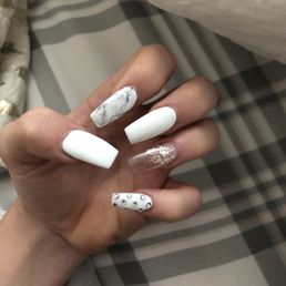 Full set of acrylics done by Nikki