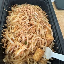 Pad Thai w/Fried Tofu‍