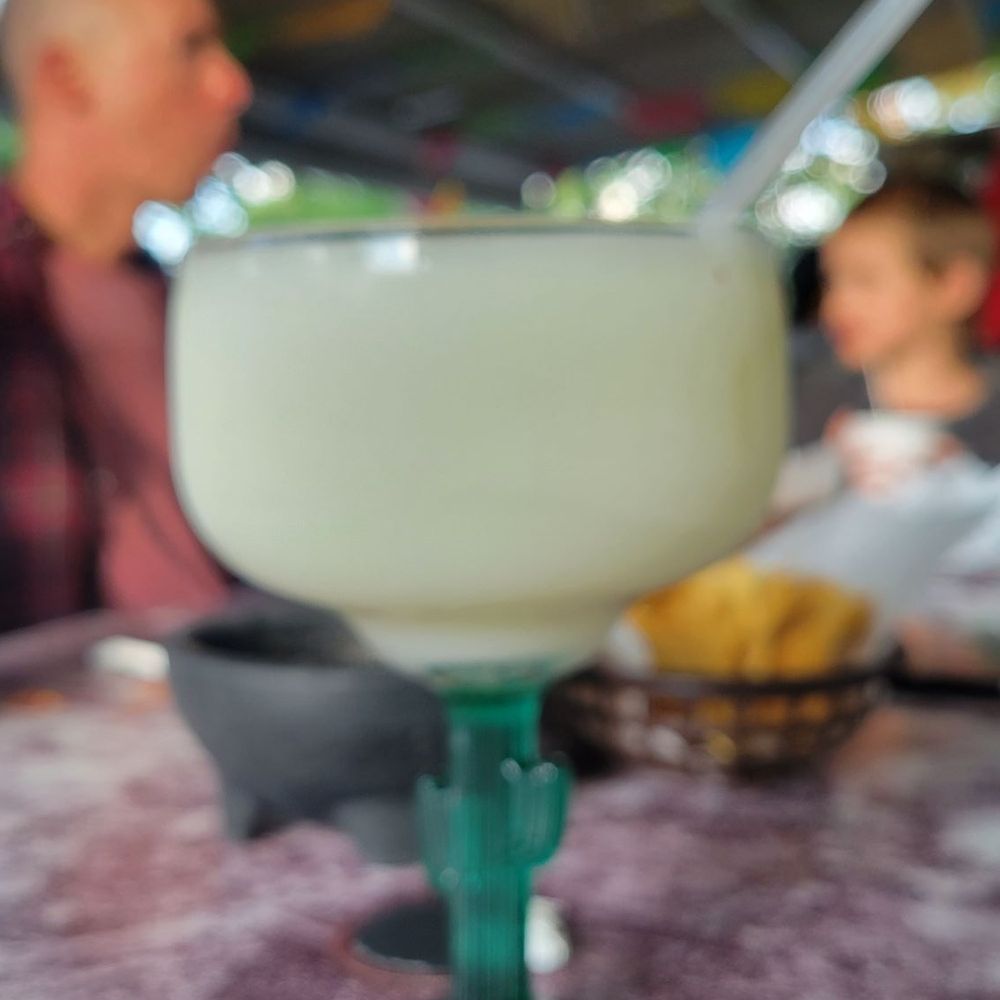 Medium Pina colada