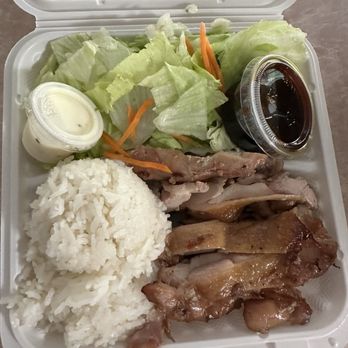 Toshio's Teriyaki - 1. Chicken Teriyaki - skin on, dark meat (4 stars). Est if eat half the rice 945 cal, P54g, C86g, F43g - Japanese Near Me - Seattle, Washington
