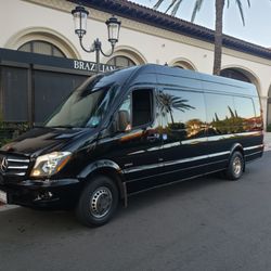 5 Star Party Bus Rental - Mercedes sprinter limousine