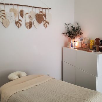 Chi and Sugar - Massage Near Me - Los Angeles, California Chi and Sugar - Massage Near Me - Los Angeles, California