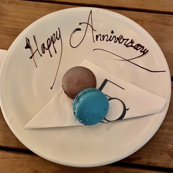 Faubourg Montclair - Complimentary petits fours. - French Near Me - Montclair, New Jersey