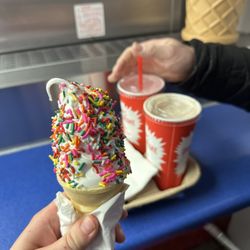 Ann's Dari Creme - Small ice cream cone and milkshakes.