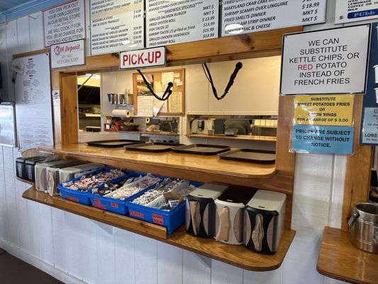 Champlin's Seafood by null