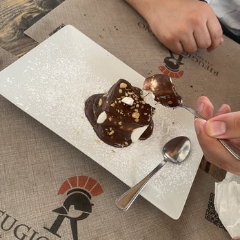 Rifugio Romano - Panna cotta - Pizza Near Me - Rome, RM