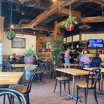 Black Walnut - The inside of cafe - New American Near Me - Houston, Texas Black Walnut - The inside of cafe - New American Near Me - Houston, Texas