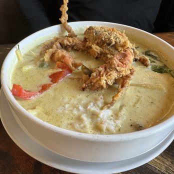 Budsi's Authentic Thai - Soft shell crab and green curry (I think) - Thai Near Me - New Orleans, Louisiana Budsi's Authentic Thai - Soft shell crab and green curry (I think) - Thai Near Me - New Orleans, Louisiana