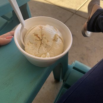 Sugar Mama's - Banana cream pie - Desserts Near Me - Fairfax, Virginia Sugar Mama's - Banana cream pie - Desserts Near Me - Fairfax, Virginia