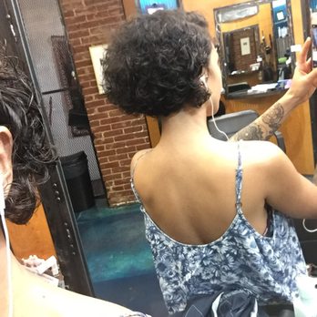Dabbles Hair Company - Backside view - Hair Salons Near Me - Memphis, Tennessee