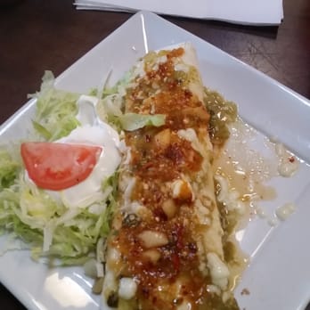El Rodeo - Verde carnitas burrito - Mexican Near Me - Lancaster, Pennsylvania