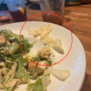 Cheddar's Scratch Kitchen - the lettuce was pink and past the expiration date!! - American Near Me - Slidell, Louisiana